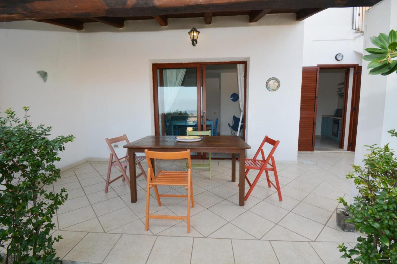 Citai Con Splendida Vista Mare Lejlighed San Teodoro  Eksteriør billede
