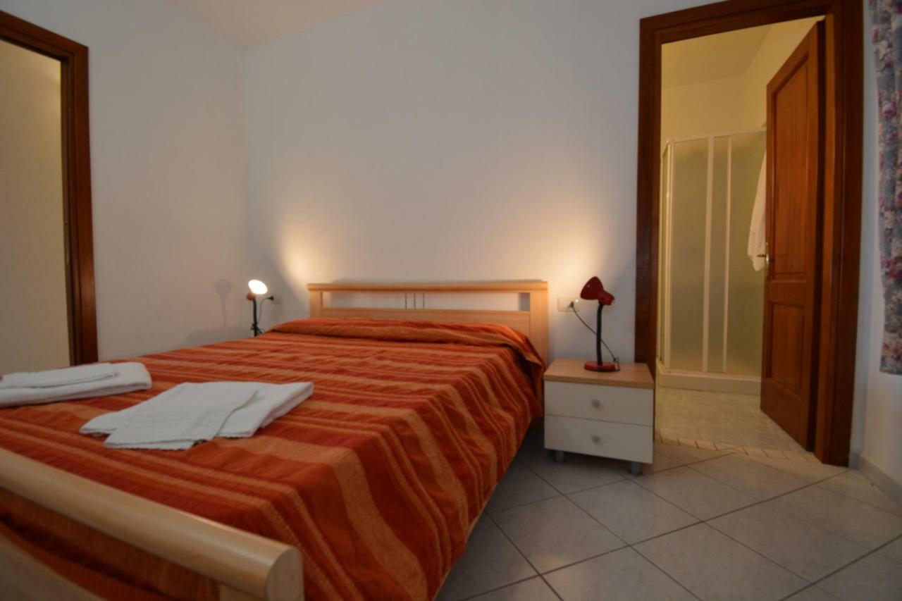 Citai Con Splendida Vista Mare Lejlighed San Teodoro  Eksteriør billede